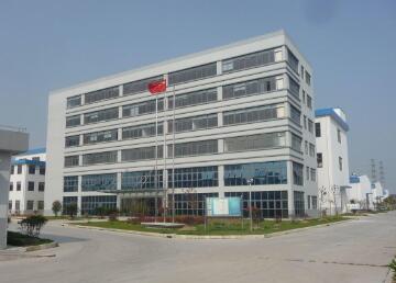深圳龍華廠房中央空調(diào)、排煙改造工程